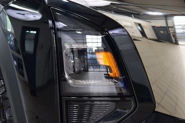 2026 Chevrolet Equinox - Image 16 of 21