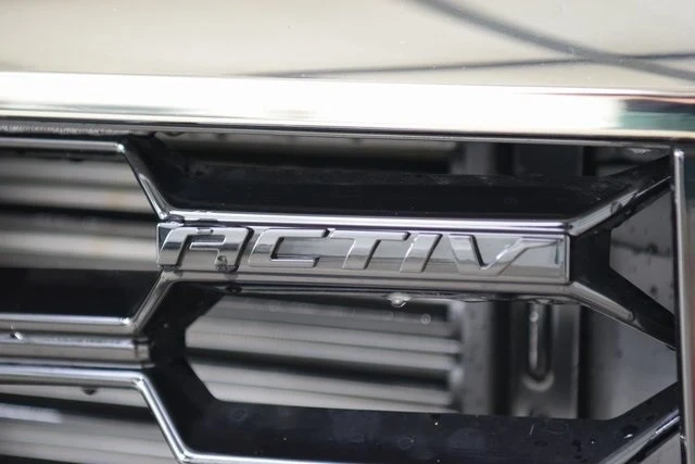 2026 Chevrolet Equinox - Image 12 of 21