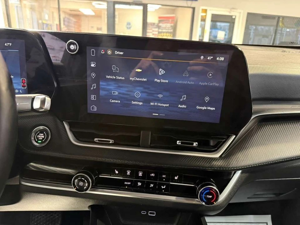 2026 Chevrolet Equinox - Image 16 of 21