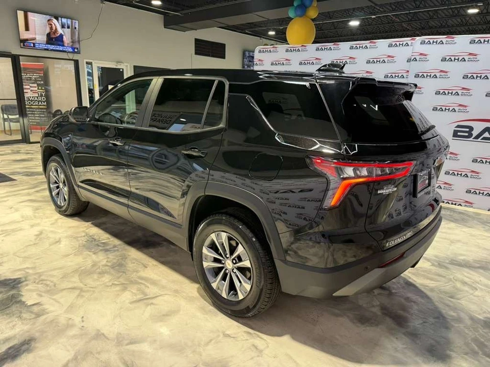 2026 Chevrolet Equinox - Image 10 of 21