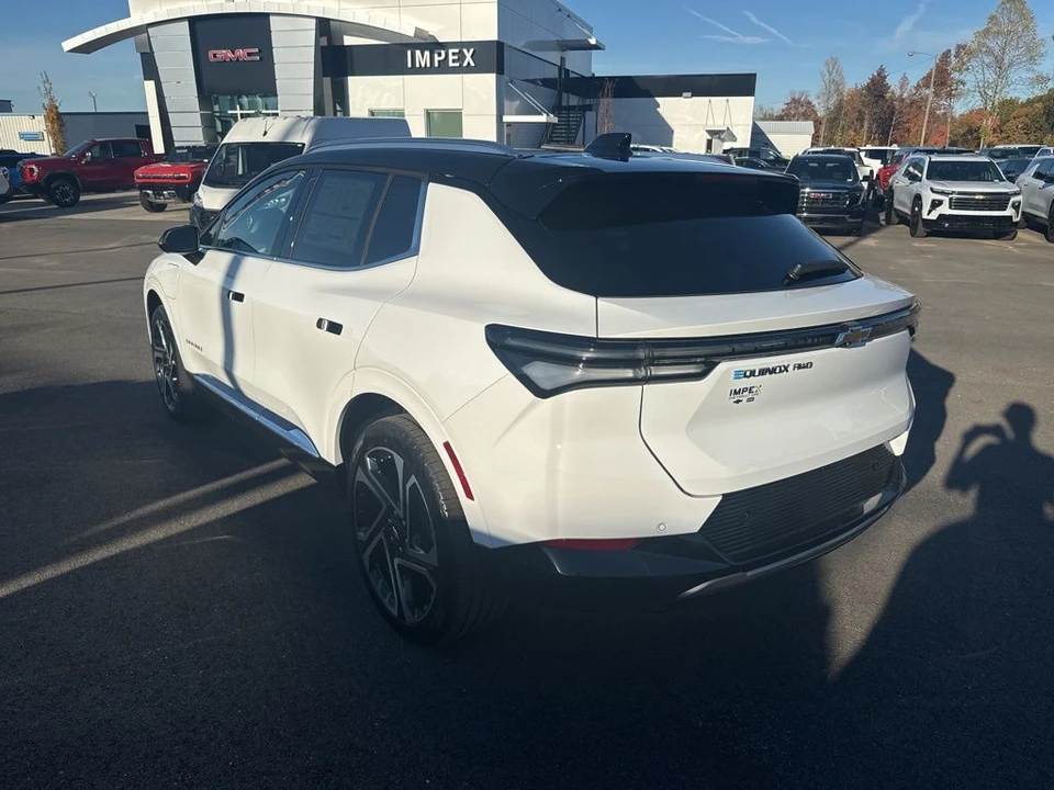 2026 Chevrolet Equinox - Image 3 of 12