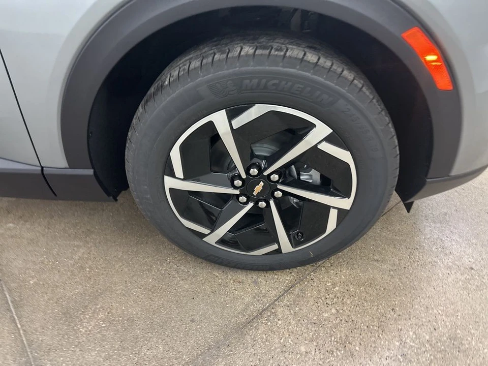 2026 Chevrolet Equinox - Image 12 of 12