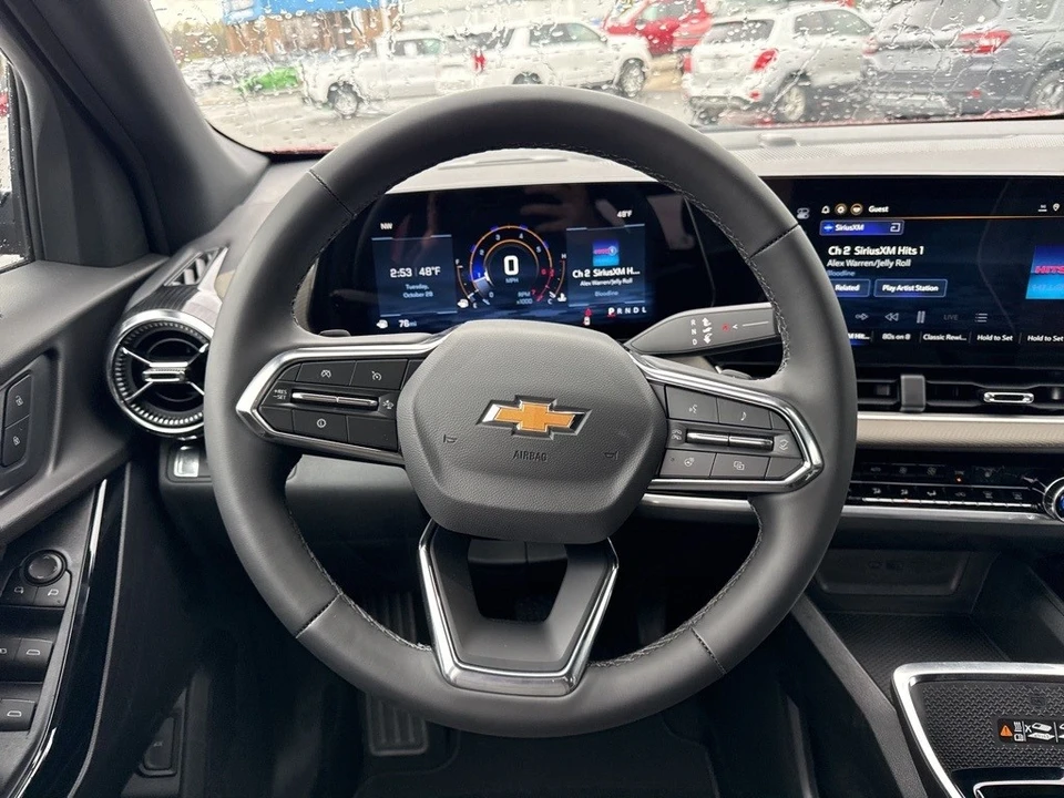 2026 Chevrolet Equinox - Image 14 of 21