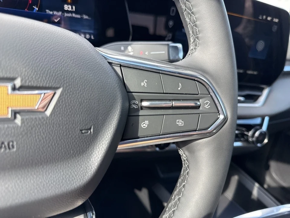 2026 Chevrolet Equinox - Image 16 of 21