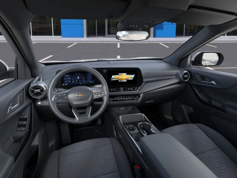 2026 Chevrolet Equinox - Image 15 of 21