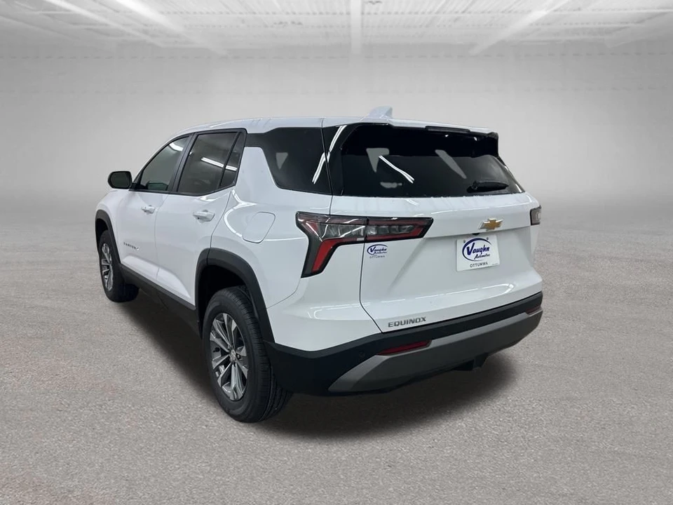 2026 Chevrolet Equinox - Image 8 of 12