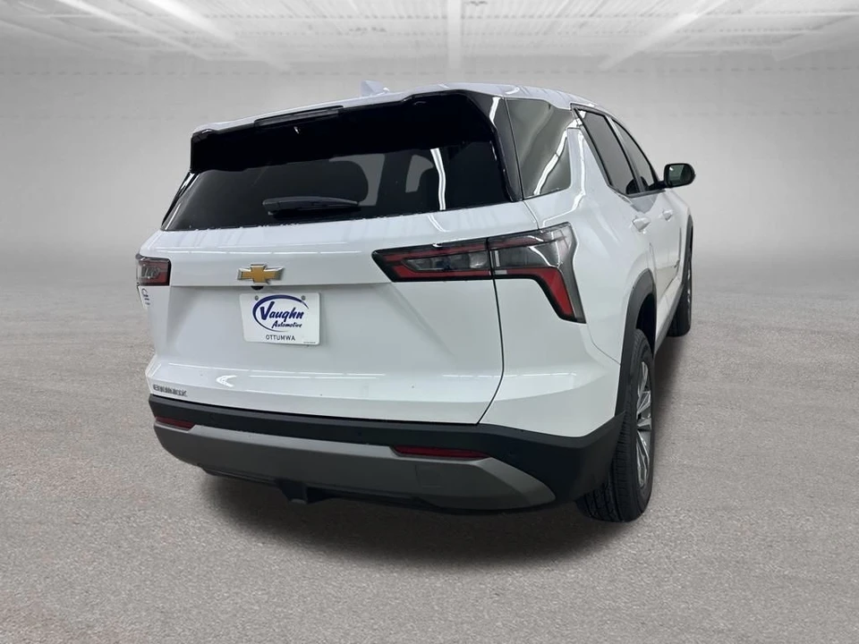 2026 Chevrolet Equinox - Image 10 of 12