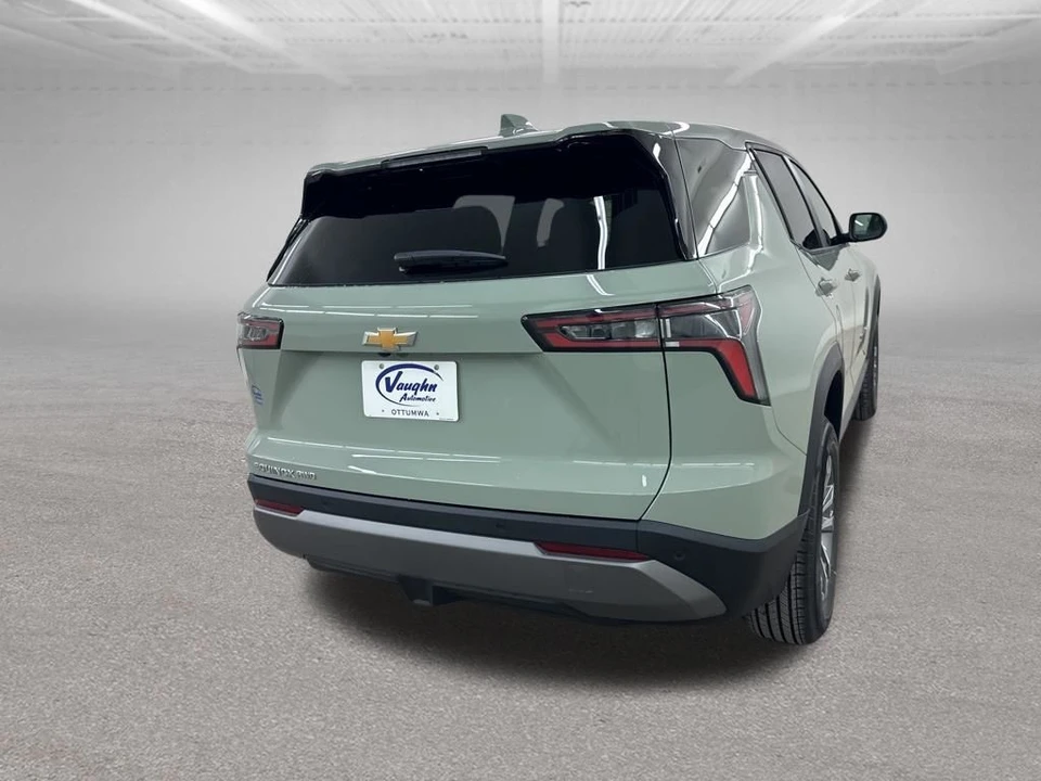 2026 Chevrolet Equinox - Image 10 of 12