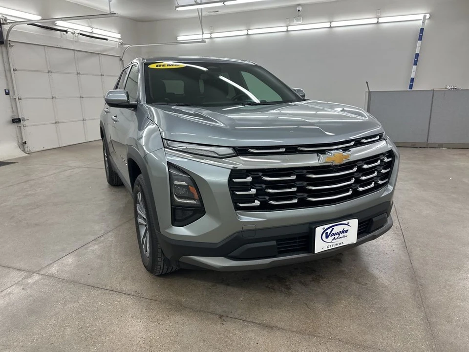 2026 Chevrolet Equinox - Image 2 of 12