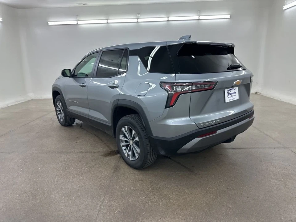 2026 Chevrolet Equinox - Image 7 of 12