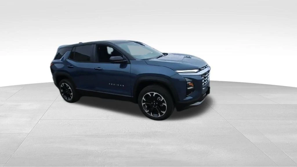2026 Chevrolet Equinox - Image 2 of 21