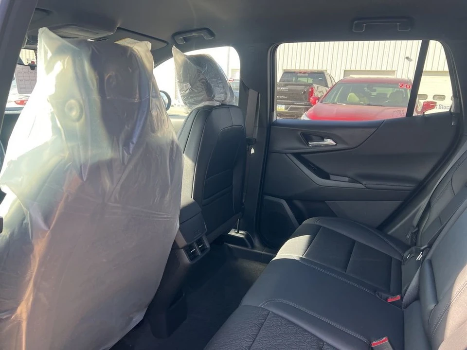 2026 Chevrolet Equinox - Image 7 of 11
