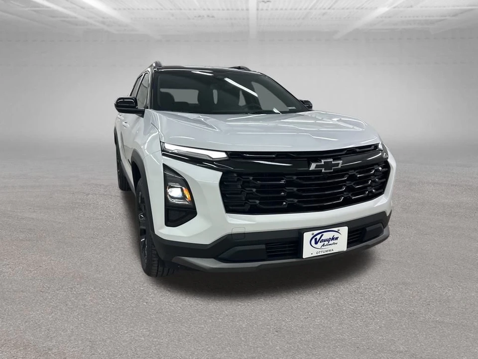 2026 Chevrolet Equinox - Image 2 of 12
