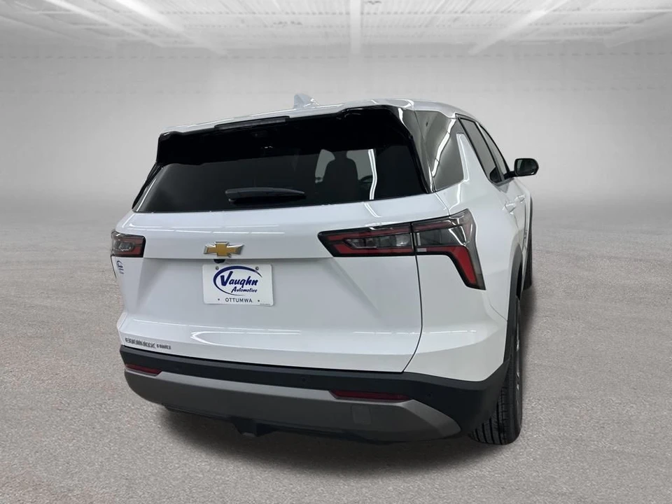 2026 Chevrolet Equinox - Image 10 of 12