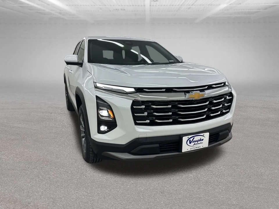 2026 Chevrolet Equinox - Image 2 of 12