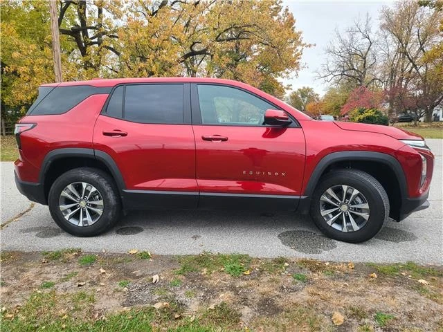 2026 Chevrolet Equinox - Image 6 of 12