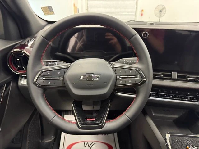 2026 Chevrolet Equinox - Image 14 of 18
