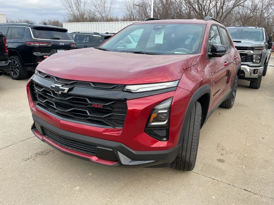 2026 Chevrolet Equinox - Image 5 of 11