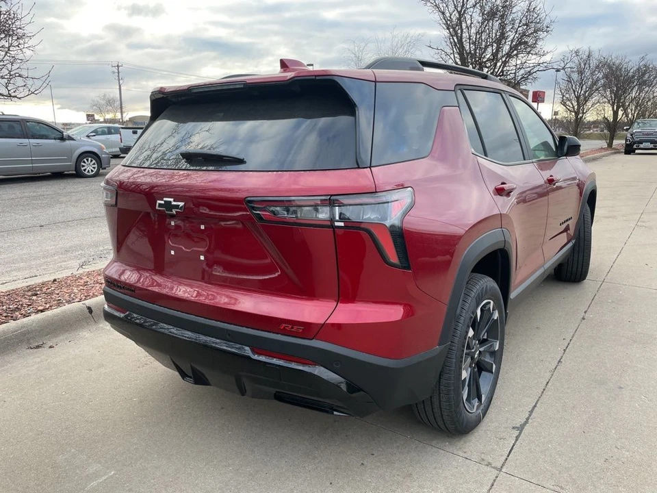 2026 Chevrolet Equinox - Image 3 of 11