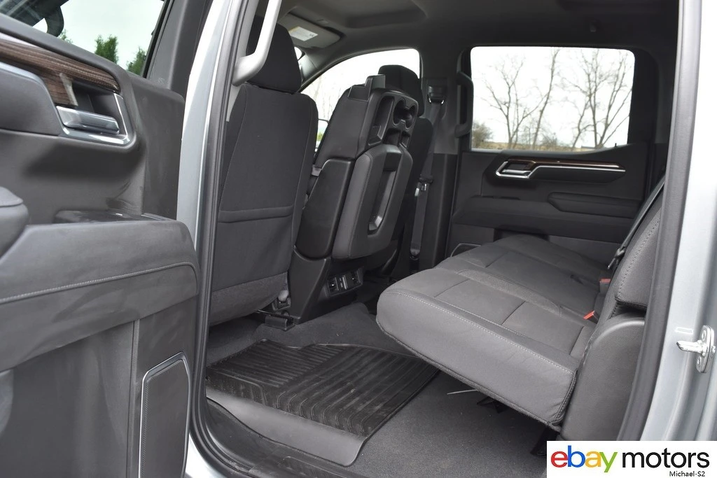 2026 Chevrolet Silverado 4th Gen - Image 13 of 21