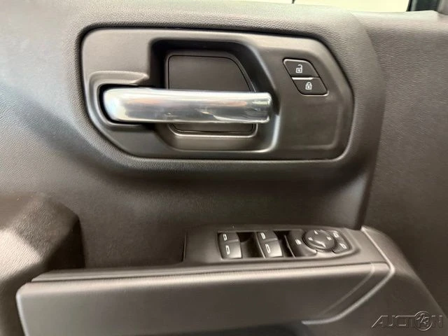2026 Chevrolet Silverado 4th Gen - Image 14 of 17