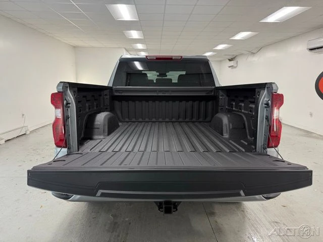 2026 Chevrolet Silverado 4th Gen - Image 8 of 17