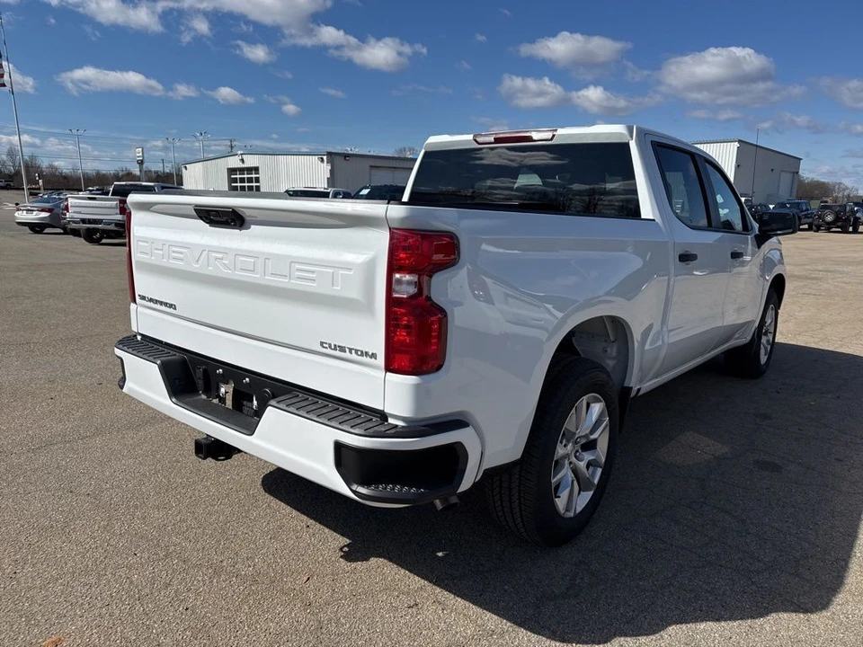 2026 Chevrolet Silverado 4th Gen - Image 3 of 7