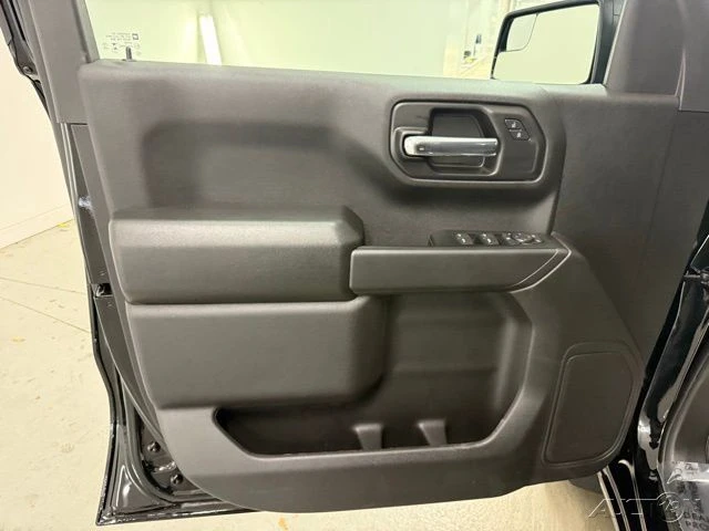 2026 Chevrolet Silverado 4th Gen - Image 13 of 21