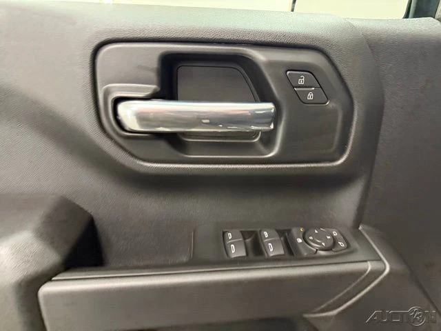 2026 Chevrolet Silverado 4th Gen - Image 14 of 21