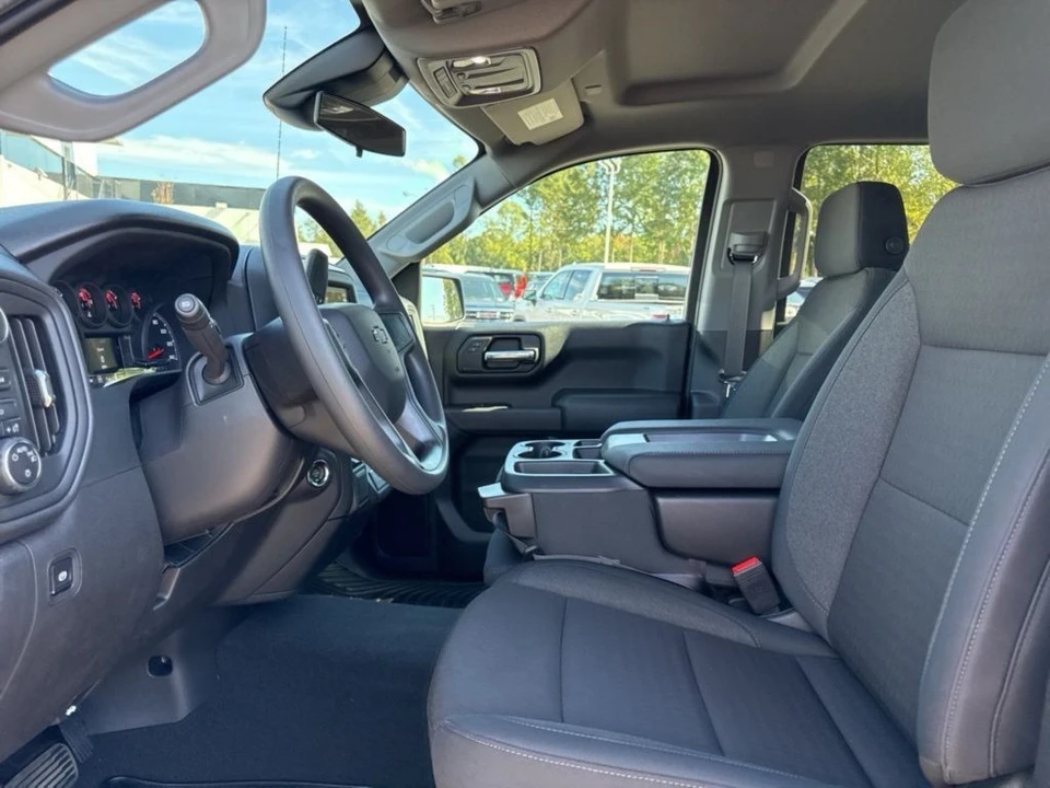 2026 Chevrolet Silverado 4th Gen - Image 9 of 12