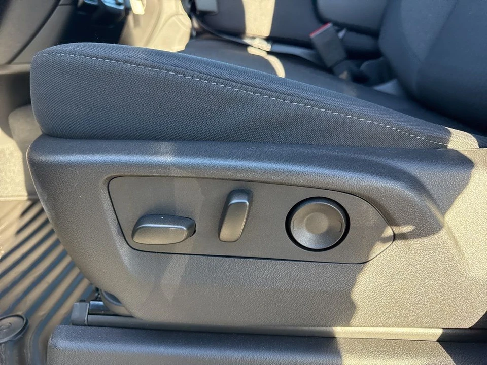 2026 Chevrolet Silverado 4th Gen - Image 10 of 12