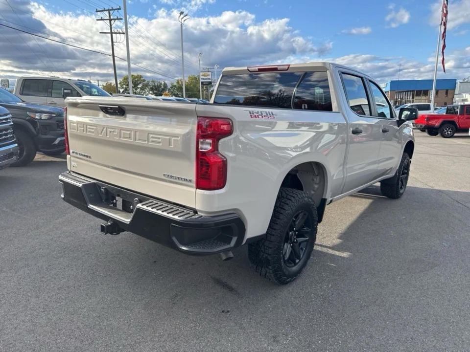 2026 Chevrolet Silverado 4th Gen - Image 5 of 12