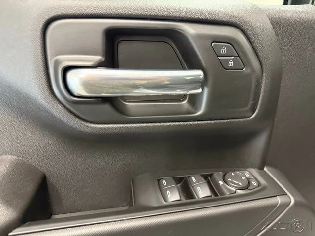 2026 Chevrolet Silverado 4th Gen - Image 14 of 21