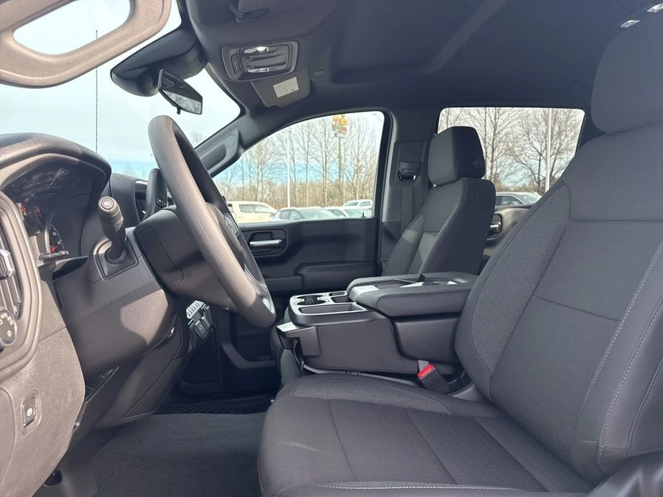 2026 Chevrolet Silverado 4th Gen - Image 11 of 12