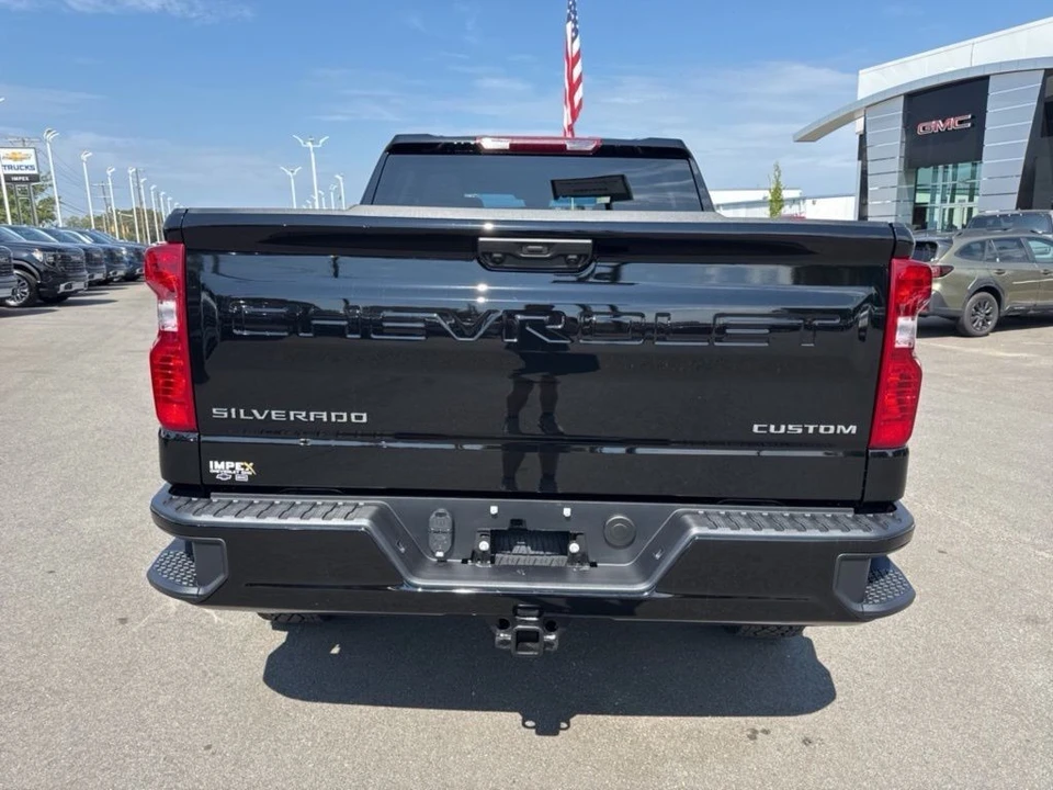 2026 Chevrolet Silverado 4th Gen - Image 4 of 12