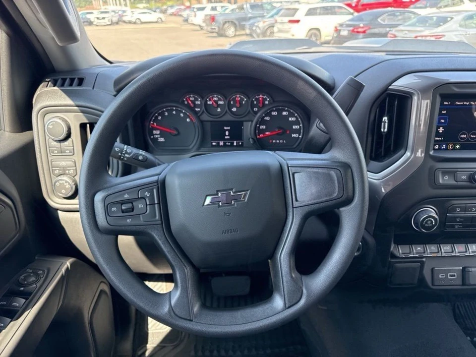 2026 Chevrolet Silverado 4th Gen - Image 11 of 12