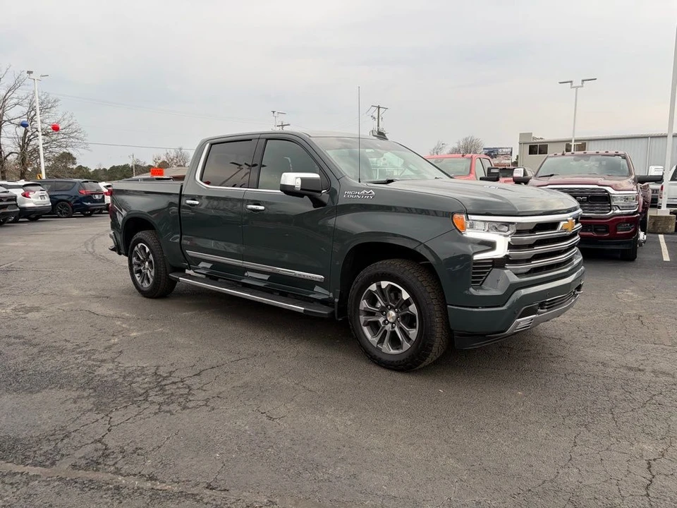 2026 Chevrolet Silverado 4th Gen - Image 3 of 12