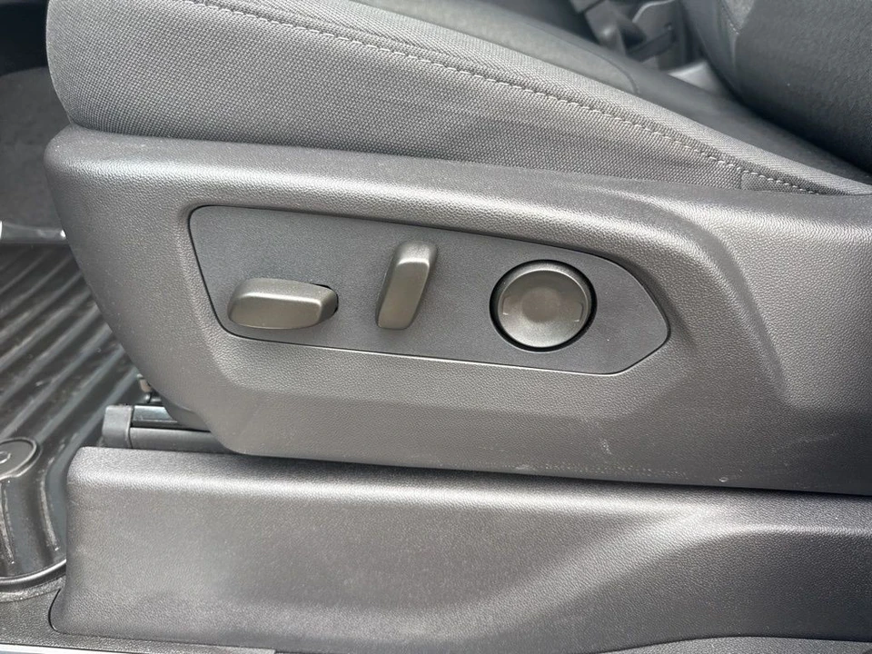 2026 Chevrolet Silverado 4th Gen - Image 10 of 21