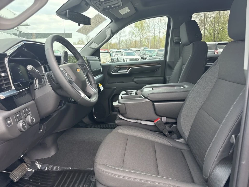 2026 Chevrolet Silverado 4th Gen - Image 9 of 21