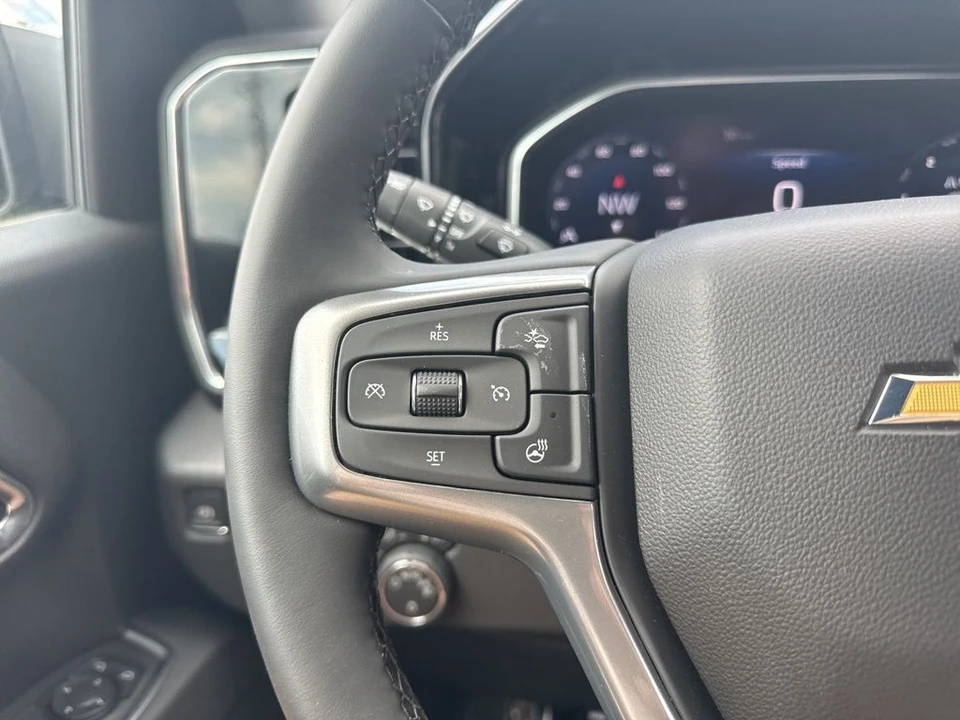 2026 Chevrolet Silverado 4th Gen - Image 14 of 21