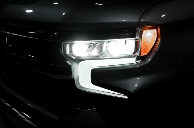 2026 Chevrolet Silverado 4th Gen - Image 7 of 19