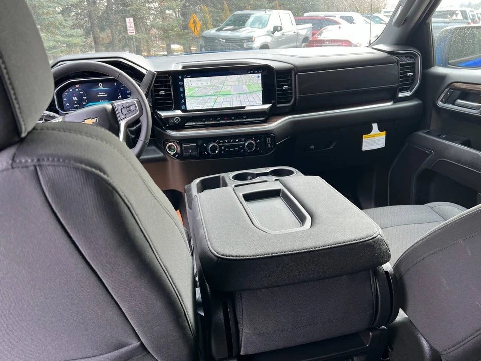 2026 Chevrolet Silverado 4th Gen - Image 19 of 21