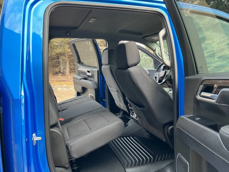 2026 Chevrolet Silverado 4th Gen - Image 18 of 21