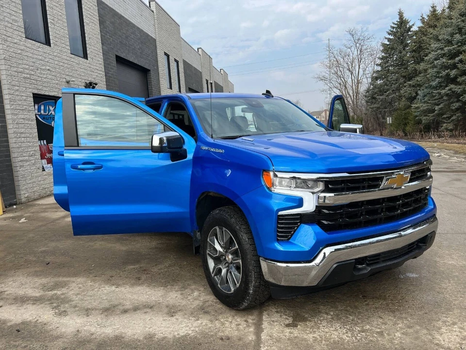 2026 Chevrolet Silverado 4th Gen - Image 16 of 21