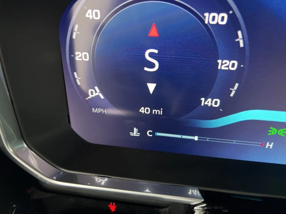2026 Chevrolet Silverado 4th Gen - Image 11 of 21
