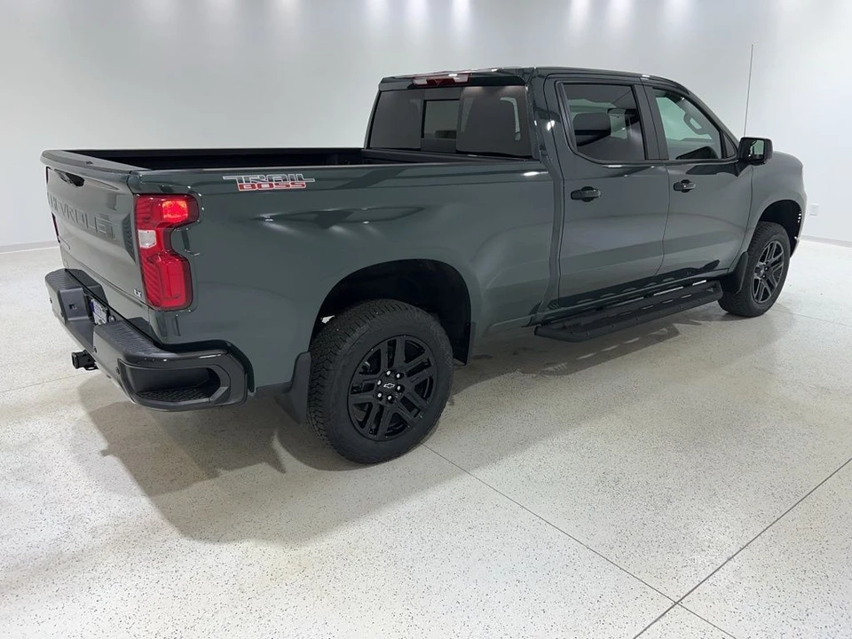 2026 Chevrolet Silverado 4th Gen - Image 4 of 21