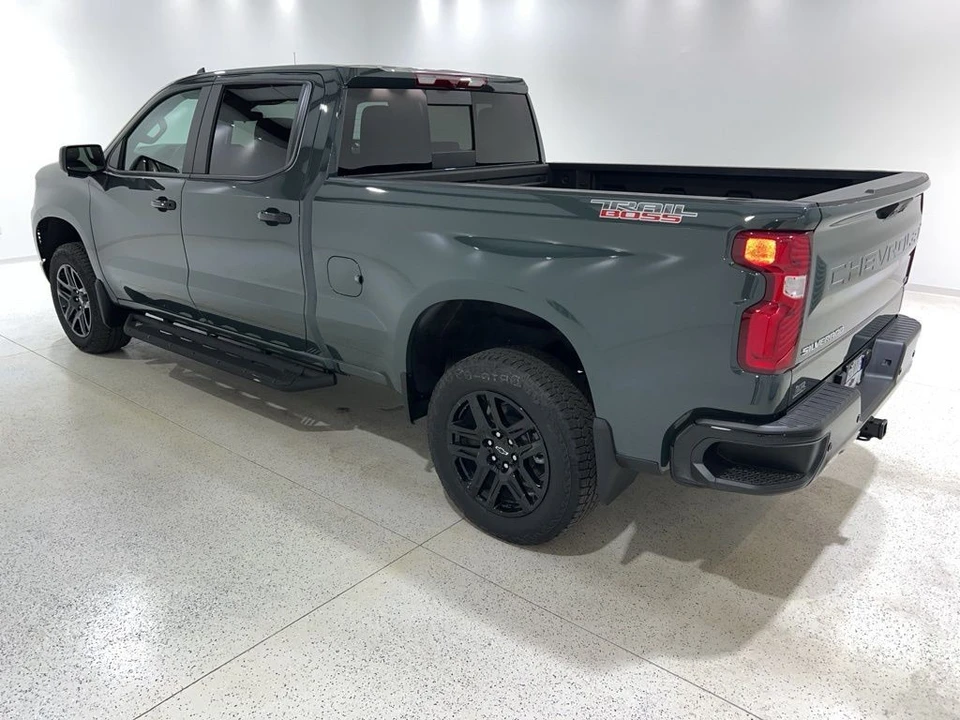 2026 Chevrolet Silverado 4th Gen - Image 2 of 21