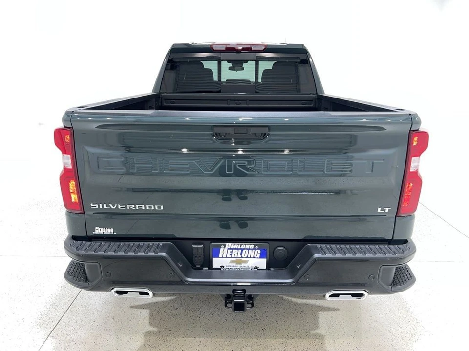 2026 Chevrolet Silverado 4th Gen - Image 3 of 21
