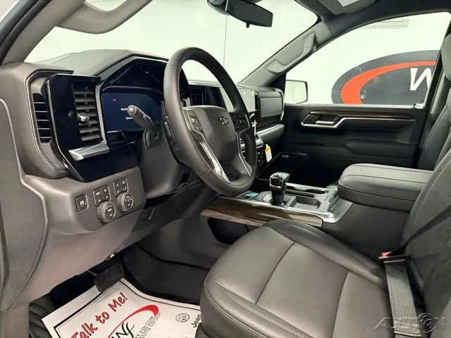2026 Chevrolet Silverado 4th Gen - Image 12 of 21