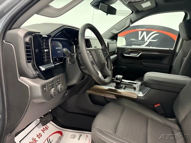 2026 Chevrolet Silverado 4th Gen - Image 12 of 21